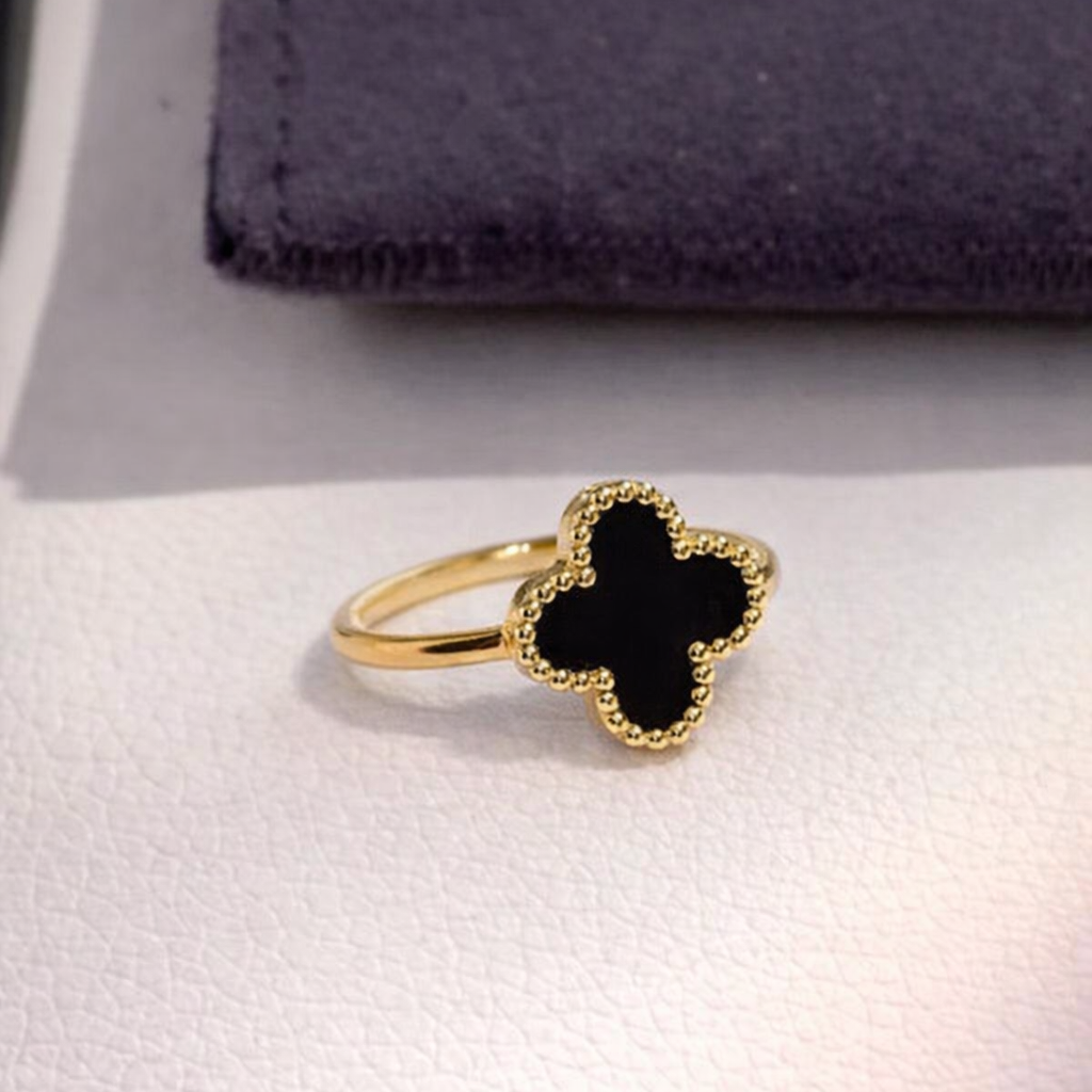Black clover Ring